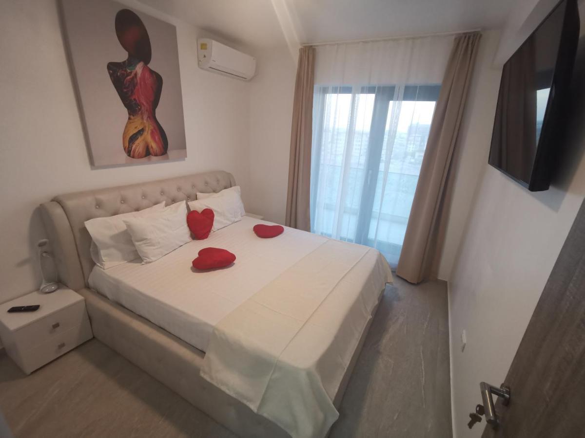 Maravali Seaview Mamaia Apartment Exterior photo